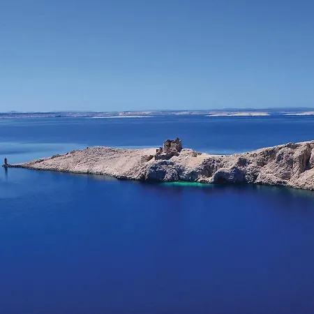 Awesome In Pag With Wifi 펜션 *