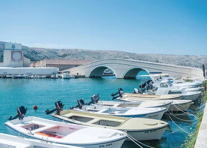 Nyaraló Awesome In Pag With Wifi *