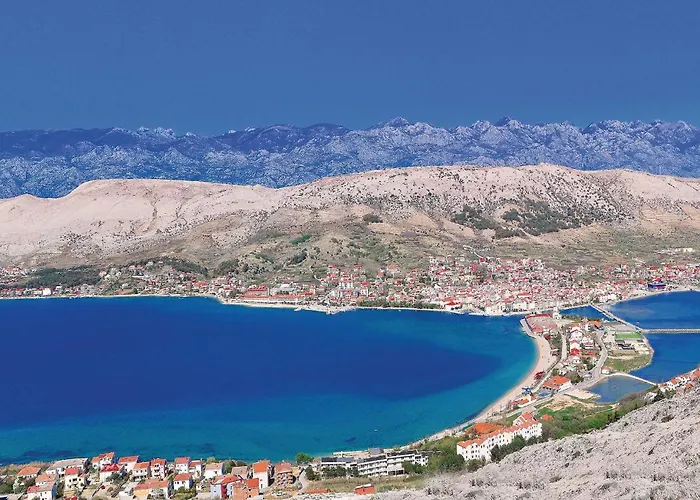 Nyaraló Awesome In Pag With Wifi